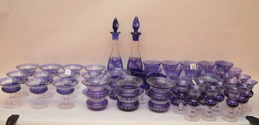 Approx. 48 assorted pieces of rare lavender cut to (1 of 5)