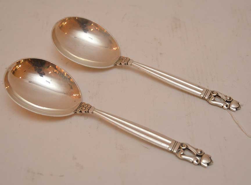 Pair George Jensen Sterling Serving Spoons.  5oz. Troy (1 of 4)