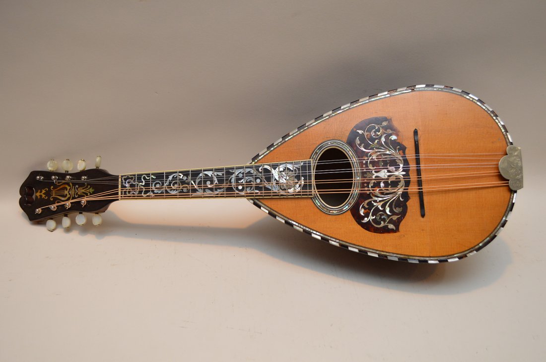 Martin Bowlback Mandolin Style 5 (Circa 1890) Heavily (1 of 10)