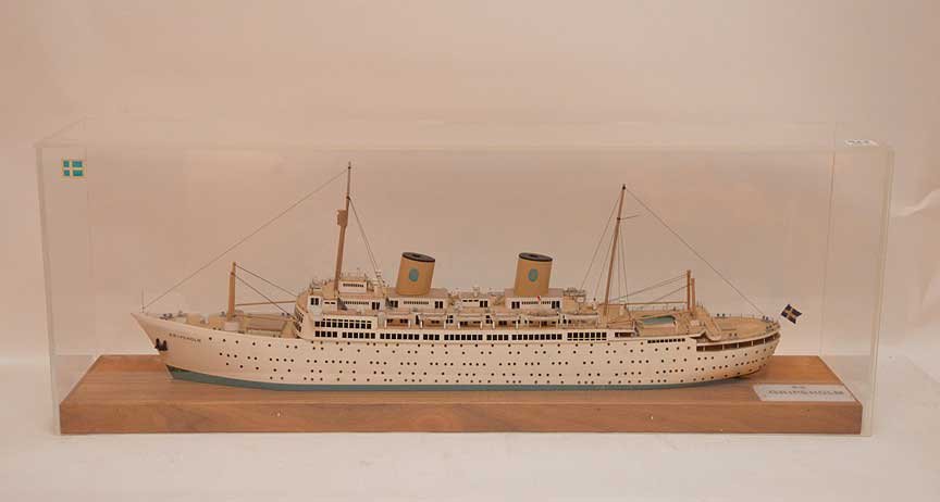 SS Gripsholm model ship, 26"", 31"" case, wood (1 of 5)