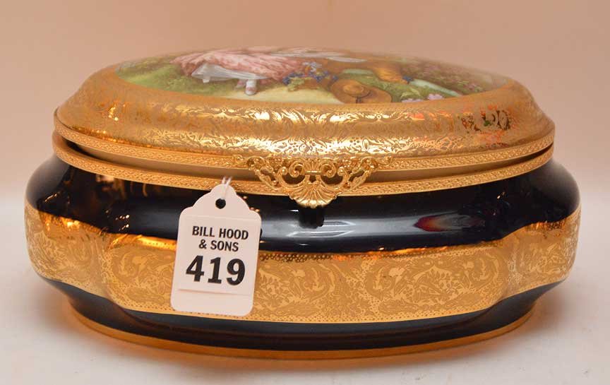Limoges porcelain "Imperial" oval hinged box, gold & (1 of 4)
