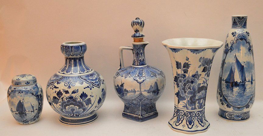 Lot 5 Pieces Delft Porcelain. 1 Vase Ht. 8", 1 Vase 7 (1 of 6)