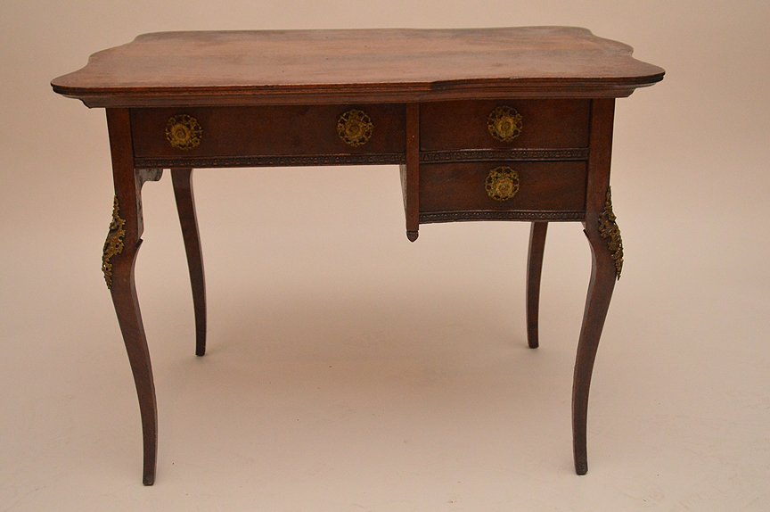 Ladies mahogany writing desk, 3 drawers with gilt metal (1 of 5)