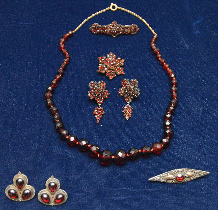 Garnet jewelry lot, (1) 3pc. Set pin and earrings, (2) (1 of 4)