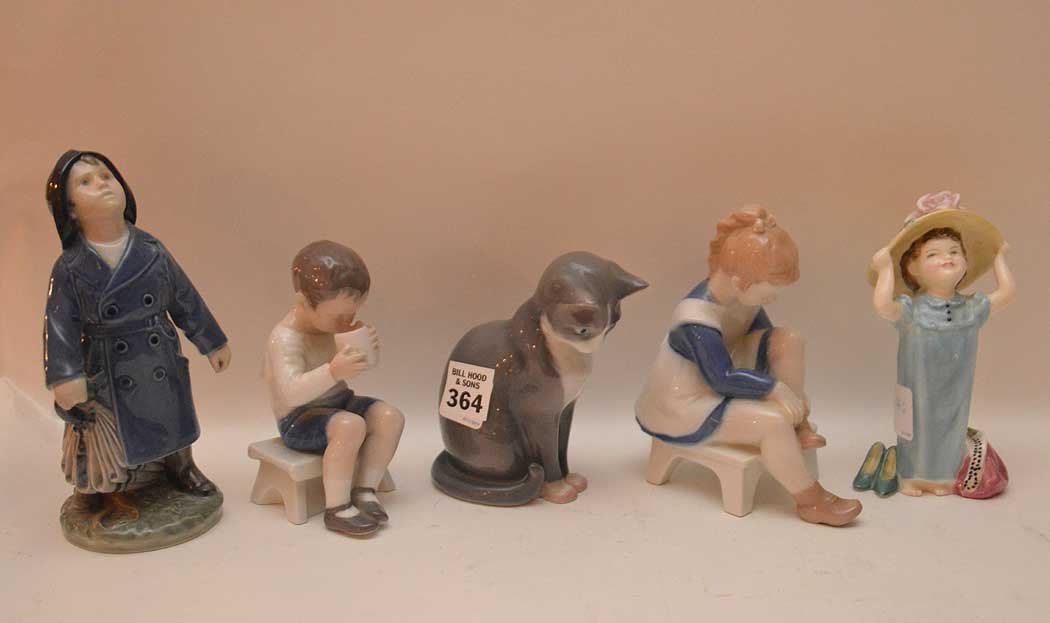3 B&G porcelain figures (1 of 3)