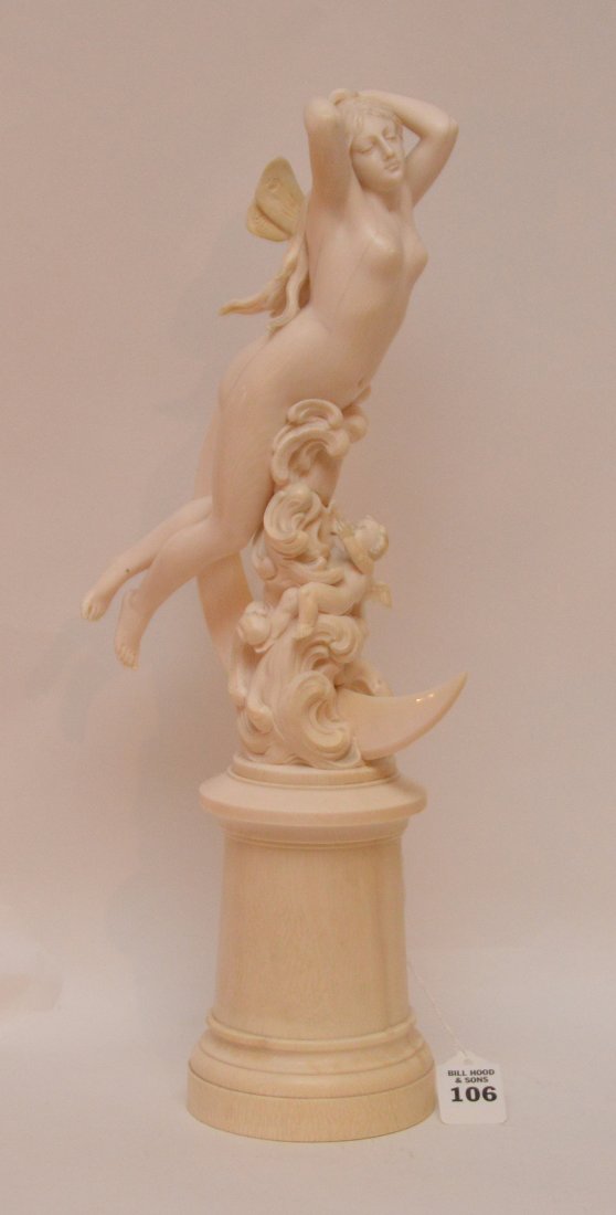 19th Century Continental Carving depicting two angels (1 of 6)