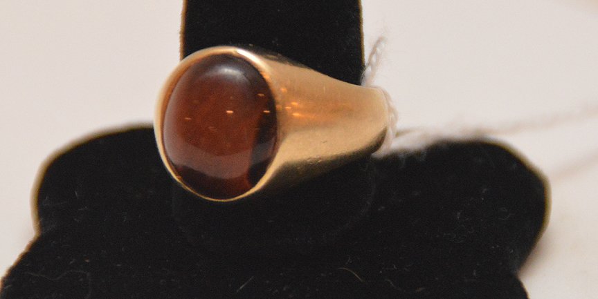Men's 14kt gold ring, red tiger eye, 9.1 grams (1 of 2)