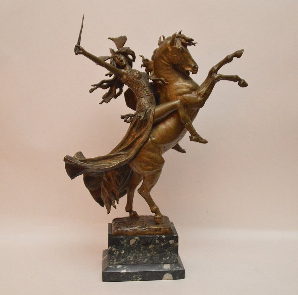 Louis Chalon (FRENCH, 1866-1940)  Bronze sculpture Girl (1 of 8)