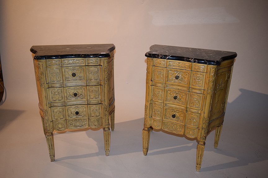 Pr. Carved light wood 3 drawer stands with conforming (1 of 5)