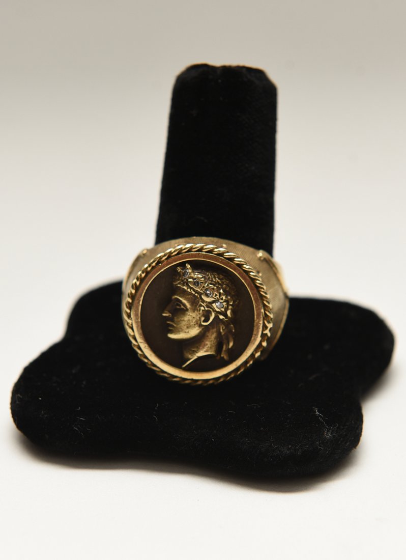 14K Yellow Gold With Bust Of A Roman Man. Total weight: 14K Yellow Gold With Bust Of A Roman Man. Total weight 11.8 dwt.