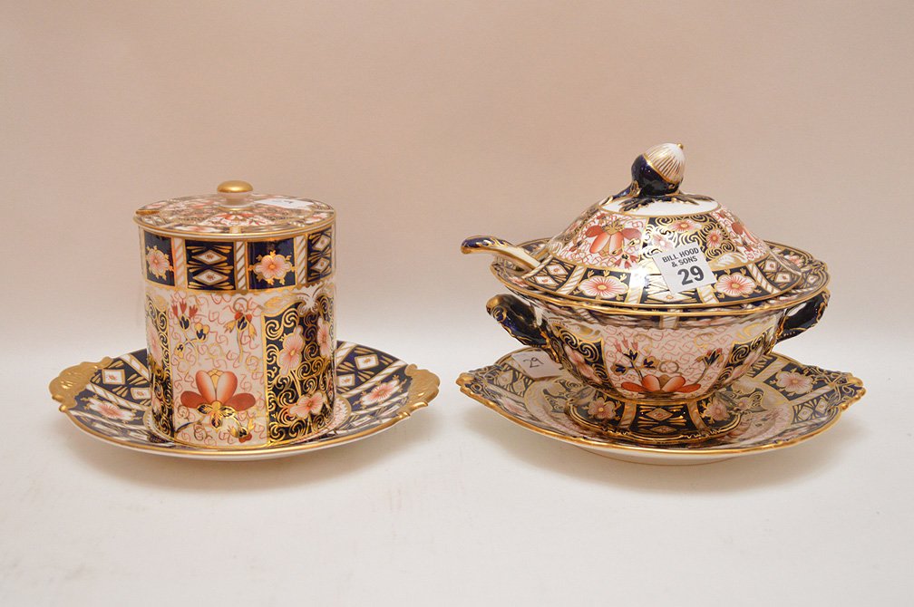 Royal Crown Derby "Imari" porcelain covered tureen with (1 of 4)