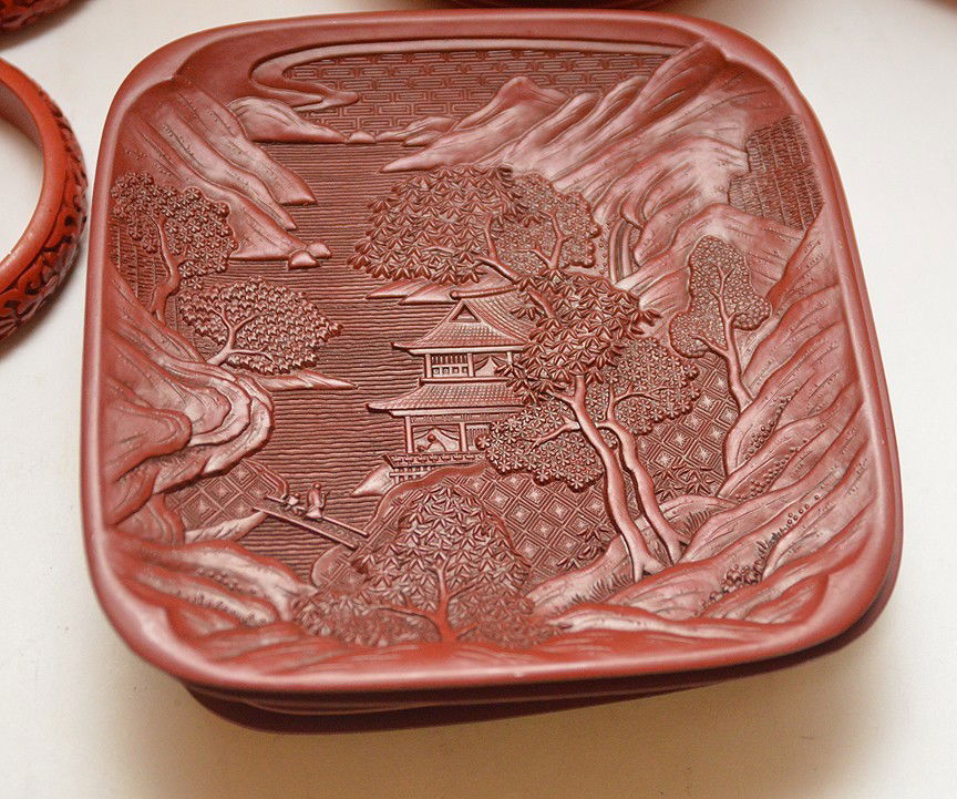 Lot Assorted Cinnabar: 13 Bracelets, 30 Coasters Dia. (1 of 4)