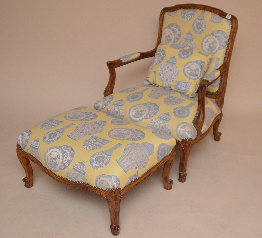Oversized fauteuil chair with ottoman, yellow & blue (1 of 2)