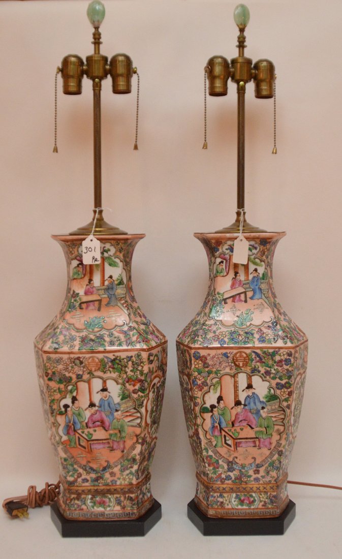 Pair Chinese Porcelain Lamps With Rose Medallion (1 of 4)