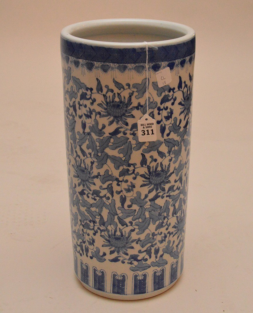 Chinese Porcelain Blue & White Umbrella Stand. Ht. 18": Chinese Porcelain Blue & White Umbrella Stand. Ht. 18"