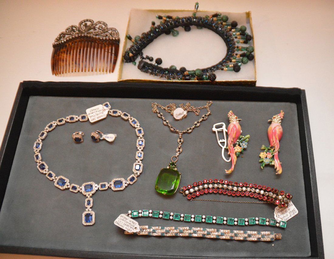 Lot 8 Pieces Costume Jewelry: 1 Signed Coro Enameled: Lot 8 Pieces Costume Jewelry: 1 Signed Coro Enameled Double Bird Pin Ht. 3 1/2", French Silver Bracelet with faux Emeralds Lth 7", Ciner Necklace & Earrings Set, 1 Mazer Bracelet, 1 KJL Vintage Comb 4