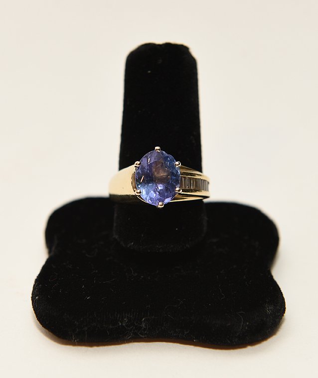 Ladies 14kt yellow gold tanzanite and diamond ring, (1 of 5)