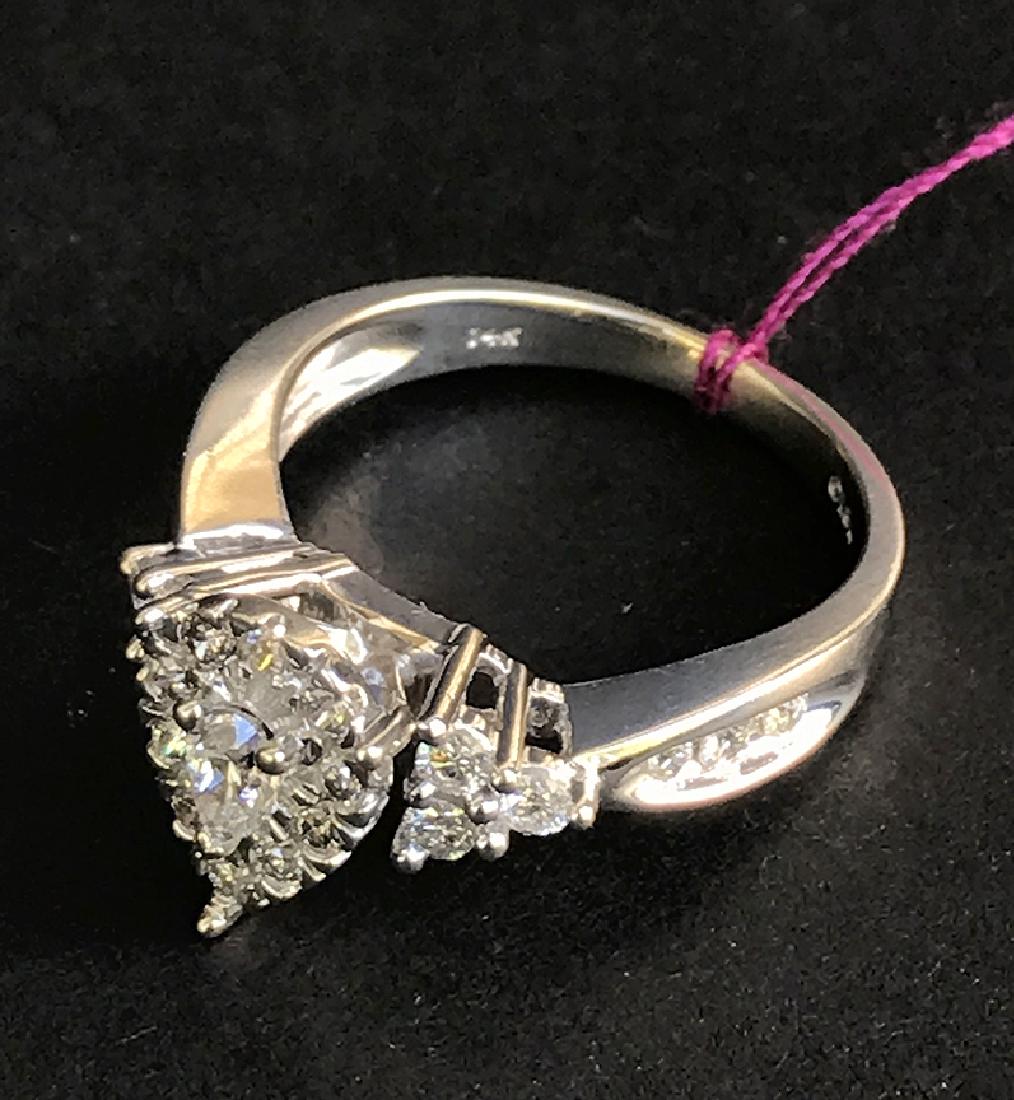 Ladies pear form diamond 14kt ring, 2.3dwt and .85 (1 of 4)