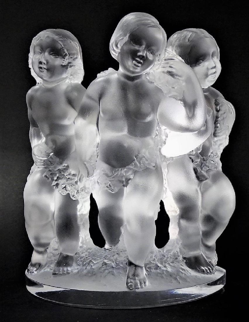 LALIQUE FRANCE 'LUXEMBOURG' CRYSTAL GROUPING (1 of 4)