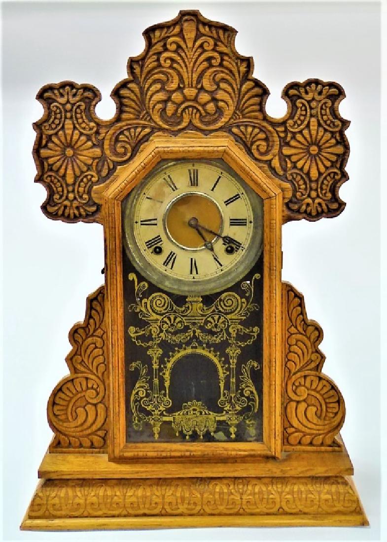 ANTIQUE E. INGRAHAM CARVED OAK GINGERBREAD CLOCK (1 of 7)