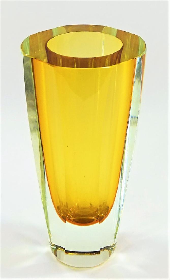 VINTAGE LARGE AMBER GLASS VASE (1 of 3)