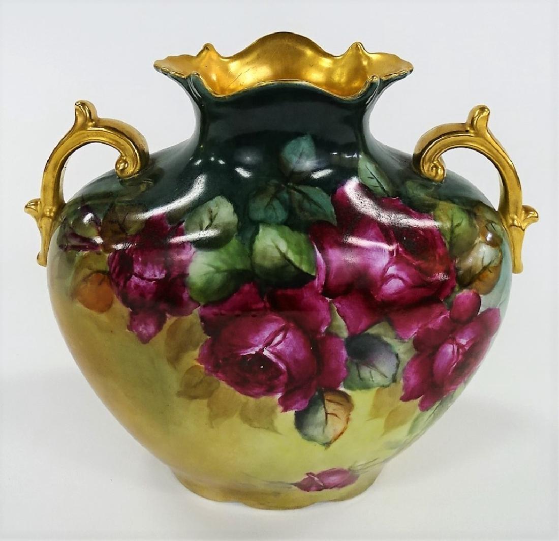 LOVELY ANTIQUE VIENNA AUSTRIA HAND PAINTED VASE (1 of 3)