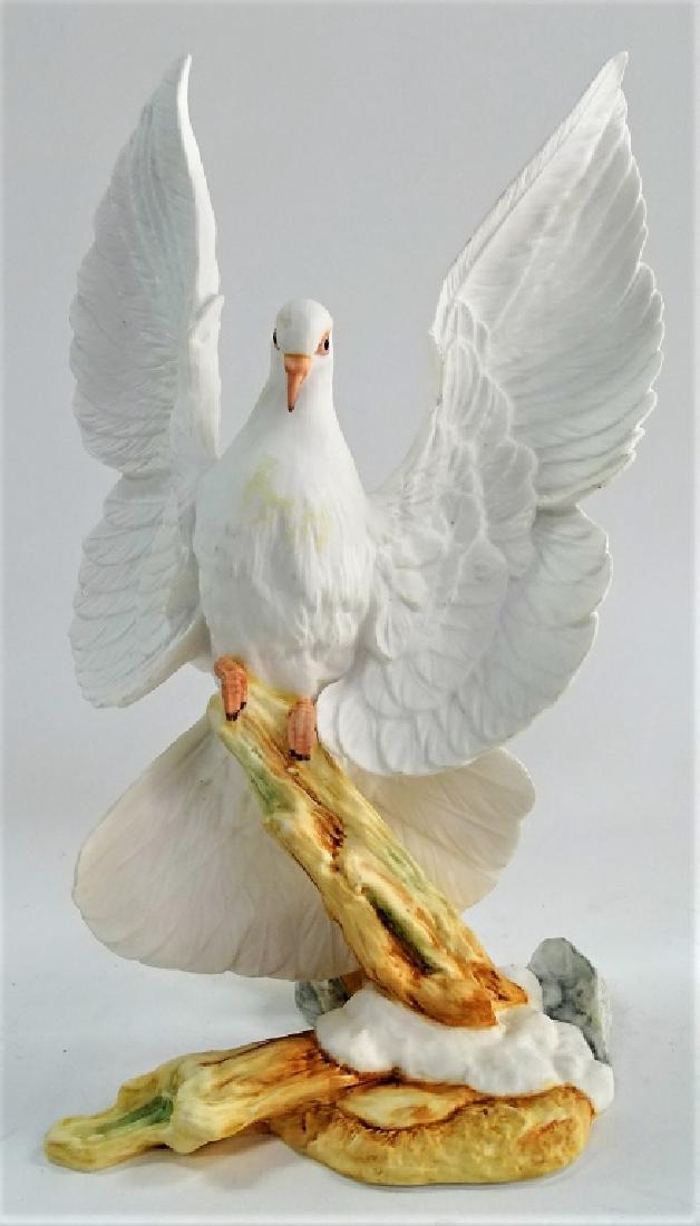 BOEHM "PEACE DOVE" PORCELAIN FIGURE (1 of 2)