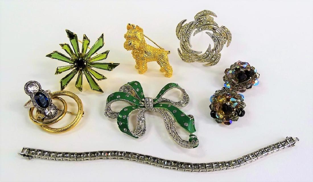 LARGE LOT OF COSTUME JEWELRY (1 of 1)