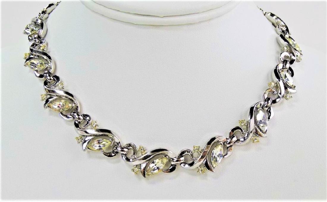 BEAUTIFUL TRIFARI SILVER TONE RHINESTONE NECKLACE (1 of 2)