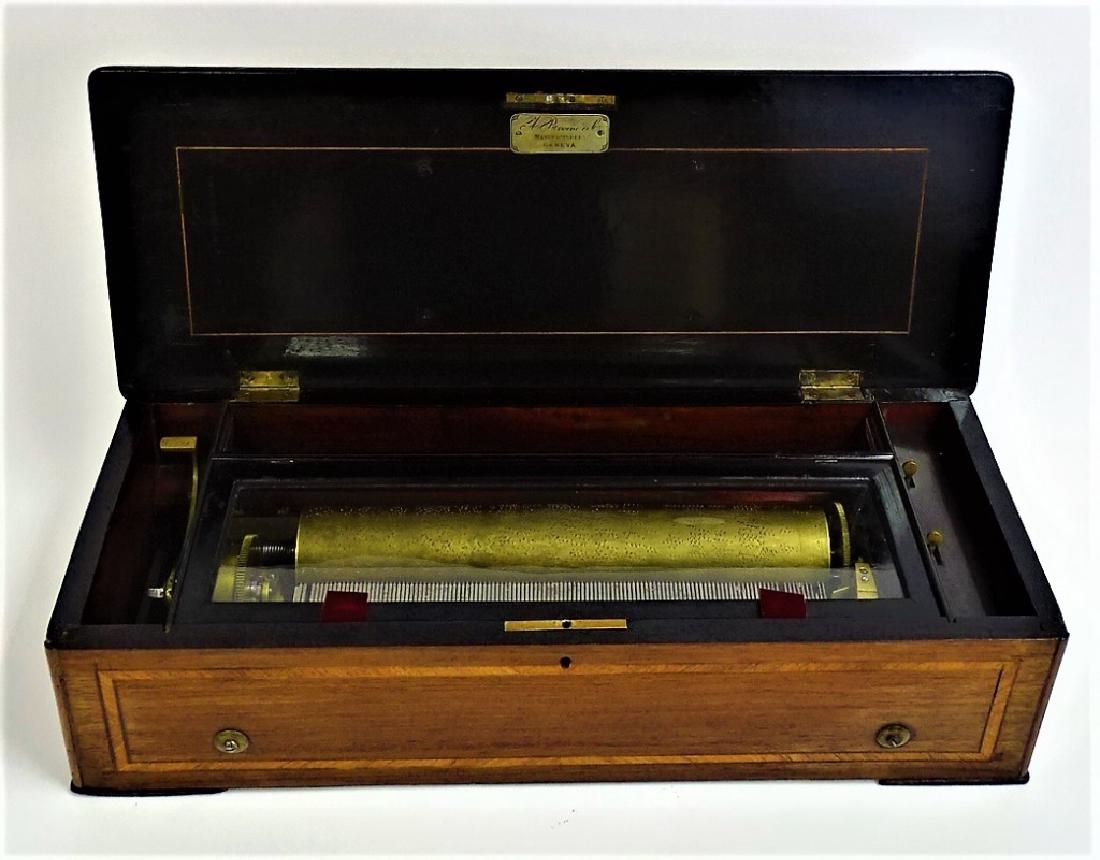 A. RIVENC & CO. SWISS 7-TUNE MANDOLIN MUSIC BOX (1 of 7)
