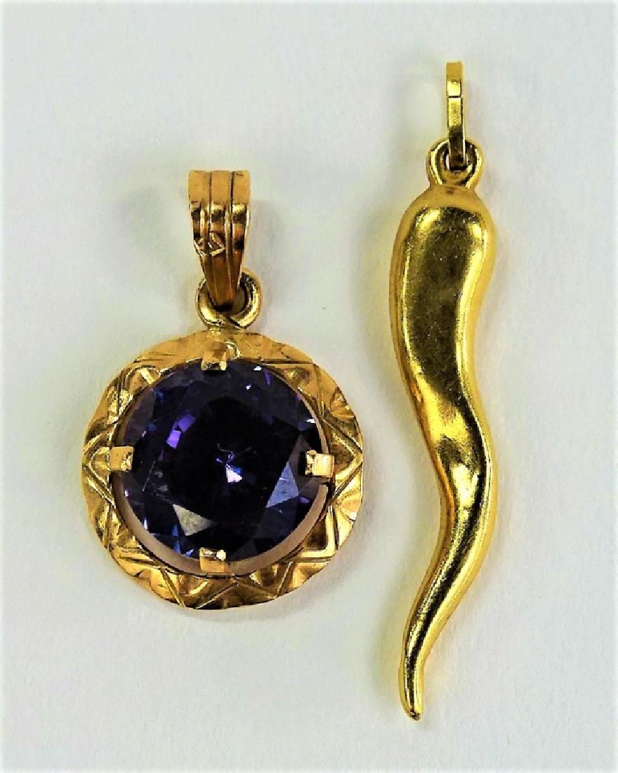 LOT OF 2 VINTAGE 14KT YELLOW GOLD PENDANTS (1 of 3)