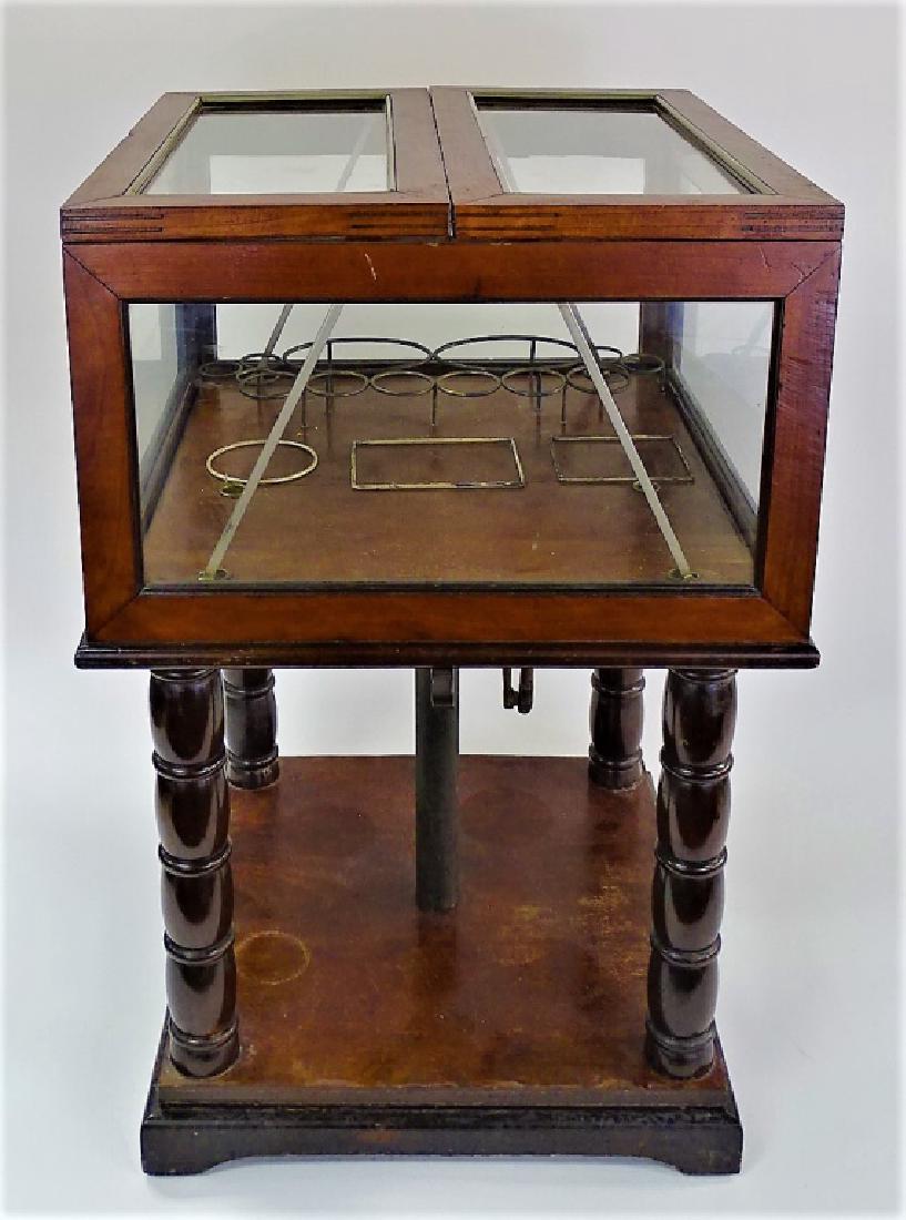 ANTIQUE PNEUMATIC RISING BAR YALE & TOWNE MFG. (1 of 6)