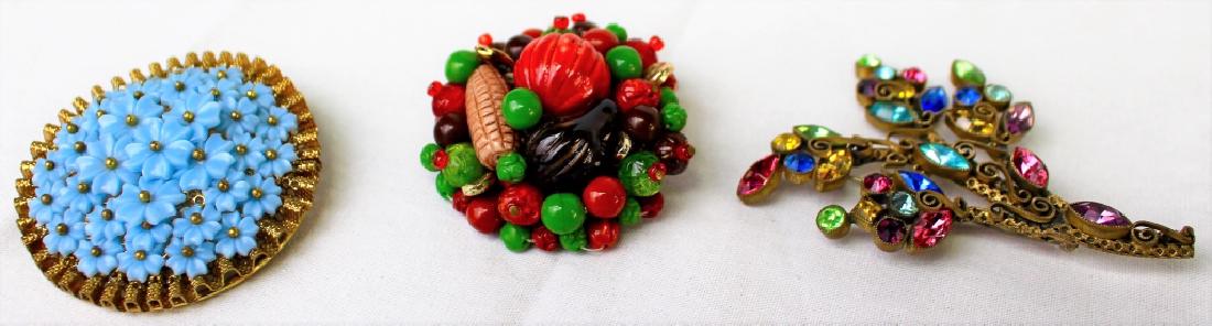 VINTAGE LOT OF ART DECO CZECH COSTUME PINS (1 of 1)