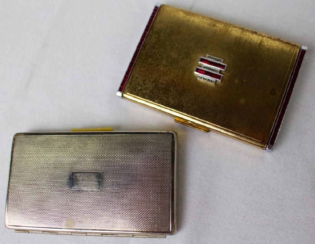 INCREDIBLE LOT OF VINTAGE WOMENS COMPACTS (1 of 1)