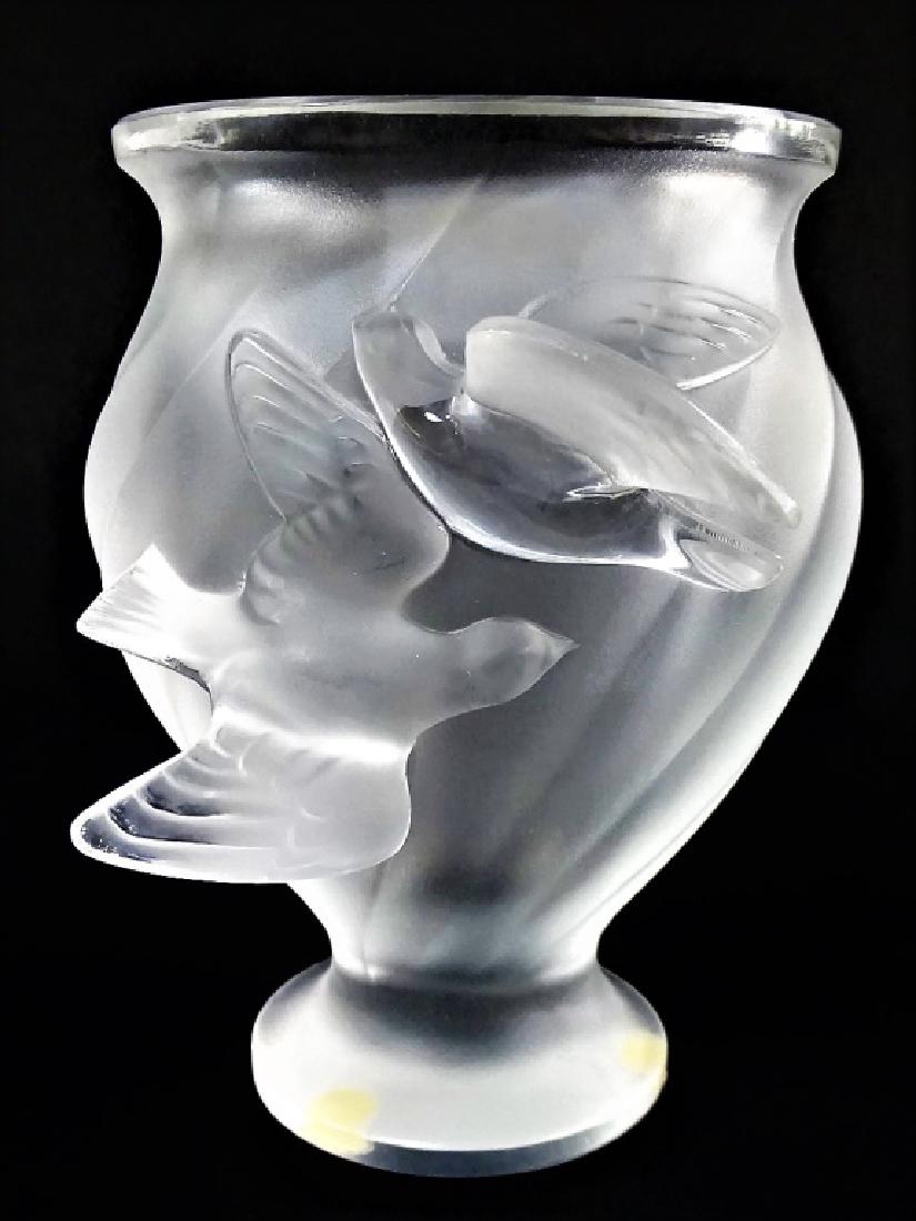 LALIQUE RETIRED ROSINE DOVE VASE (1 of 4)