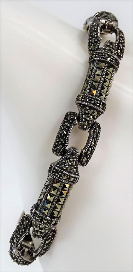 VINTAGE STERLING W/ MARCASITE BRACELET: Shipping to be $15 US. We will combine w/ price.