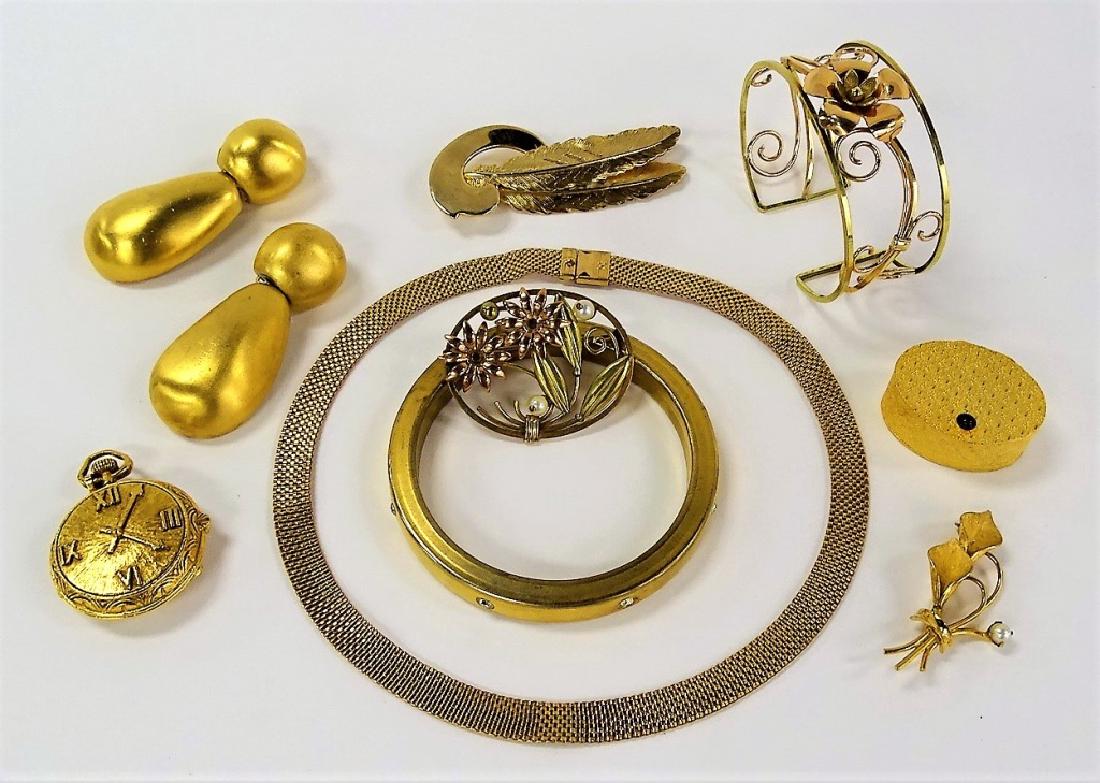 FANCY LOT OF VINTAGE COSTUME JEWELRY INC FORSTNER (1 of 1)