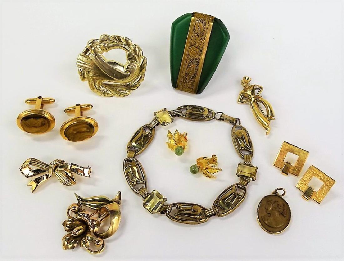 Classy costume shop jewelry