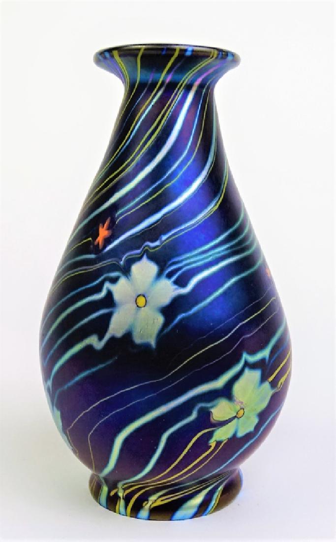 LUNBERG STUDIOS BEAUTIFUL DECORATED CABINET VASE (1 of 4)