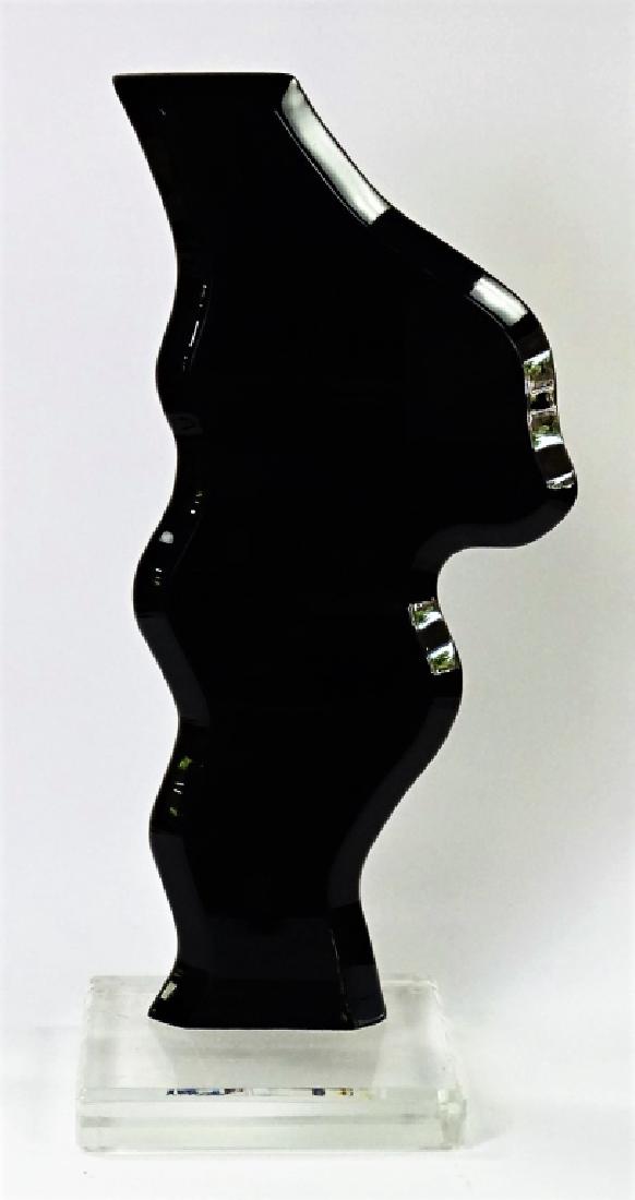 VAN TEAL LUCITE BLACK SCULPTURE LIMITED EDITION: Van Teal Lucite black sculpture signed Van Teal and numbered limited edition 3/10. Measures approx 27" tall. Will not ship can refer local shippers.