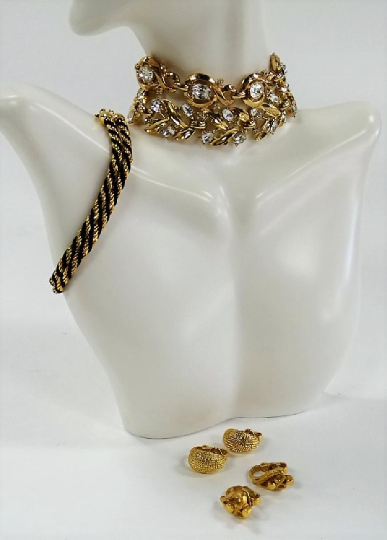 LARGE SET OF CROWN TRIFARI COSTUME JEWELRY (1 of 3)