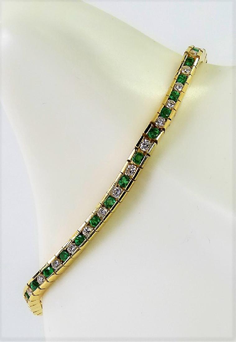 ESTATE 14KT Y GOLD DIAMOND & EMERALD BRACELET (1 of 5)