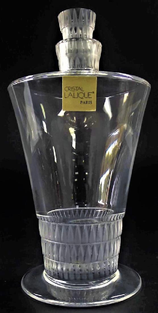 LALIQUE BOURGUEIL FRENCH CRYSTAL DECANTER (1 of 4)