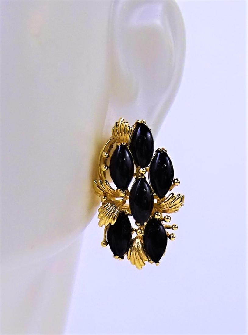 PR. 14K YELLOW GOLD & ONYX EARRINGS (1 of 4)