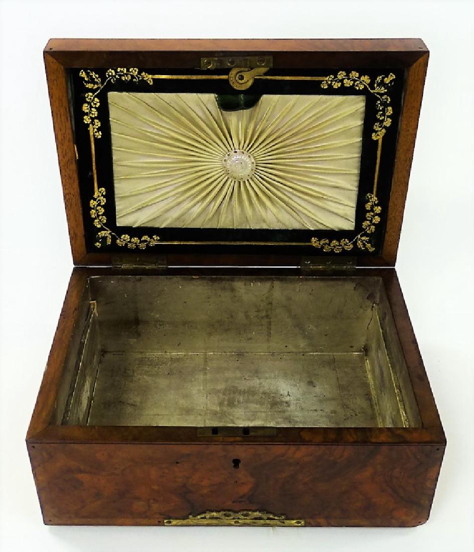 ANTIQUE CIGAR BOX LINED BOX (1 of 5)