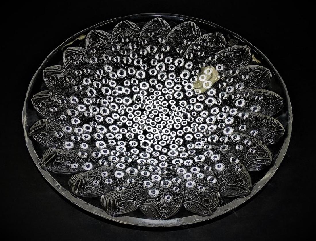 LALIQUE "ROSCOFF" CRYSTAL CHARGER (1 of 4)