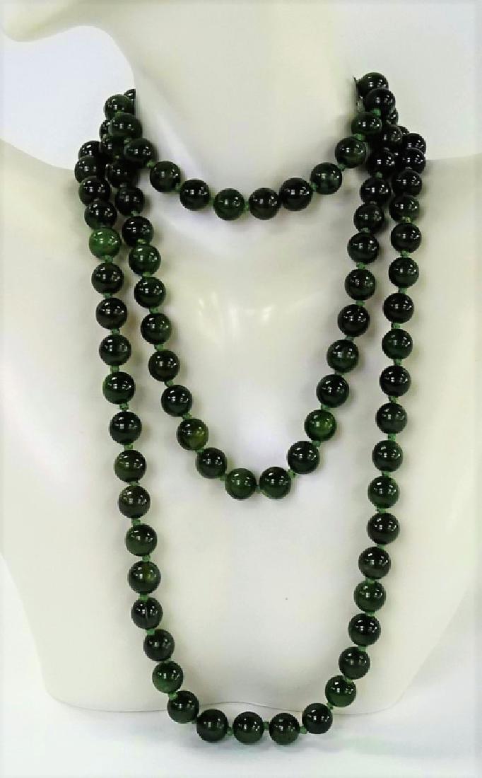 LOVELY VINTAGE CHINESE JADE & 14KT GOLD NECKLACE (1 of 3)
