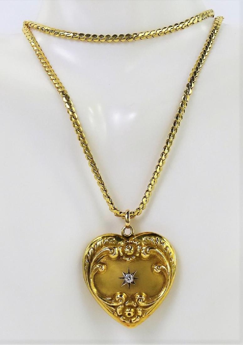 VTG 14KT YELLOW GOLD HEART SHAPED LOCKET NECKACE (1 of 6)