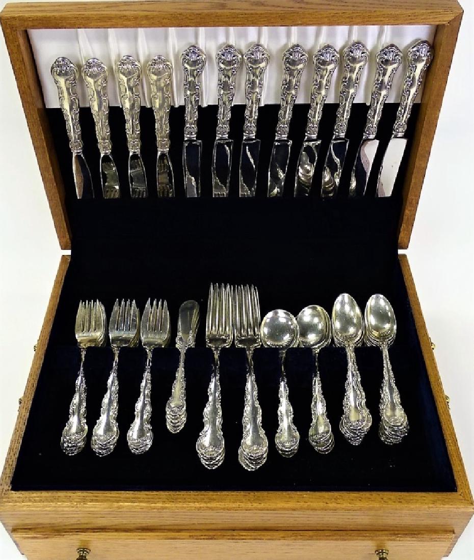 96PC SET OF GORHAM "STRASBOURG" STERLING FLATWARE (1 of 6)
