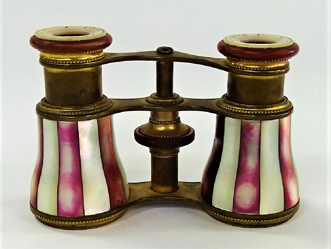 ANTIQUE PAIR LEMAIRE MOTHER OF PEARL OPERA GLASSES (1 of 4)